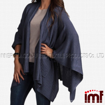 Elegante poncho de punto con capa y chal con bolsillos